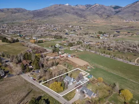 View/Area - 4026 N 3775 E, Eden, UT 84310 photo 9 of 11