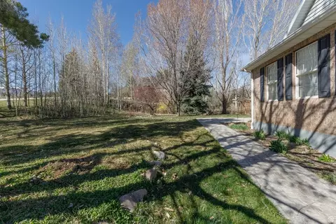 Exterior - 4026 N 3775 E, Eden, UT 84310 photo 4 of 27