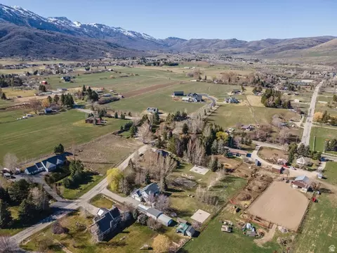 View/Area - 4026 N 3775 E, Eden, UT 84310 photo 6 of 11