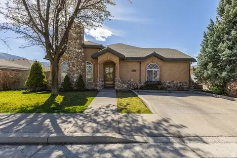 410 Cobblestone Dr, Providence, UT 84332