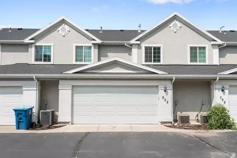 Exterior - 802 Brookside Ct, Payson, UT 84651 photo 6 of 6