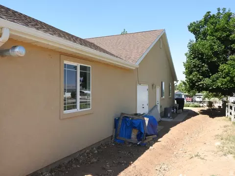 Exterior - 665 S 600 E, Mount Pleasant, UT 84647 photo 8 of 9