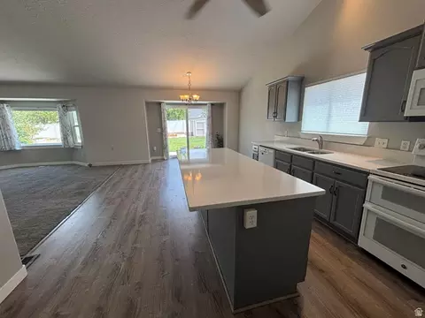1402 N 650 E, Tooele, UT 84074 photo 25