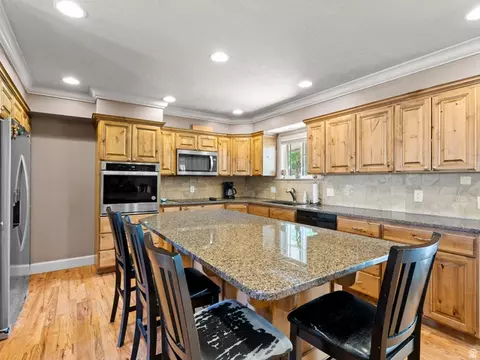 Kitchen - 3291 S 300 W, Bountiful, UT 84010 photo 1 of 4