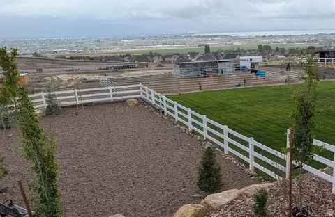 1102 N Summit View Dr, Saratoga Springs, UT 84045