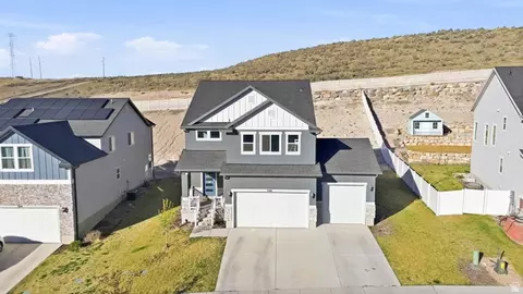 586 N Hill View Dr, Saratoga Springs, UT 84045