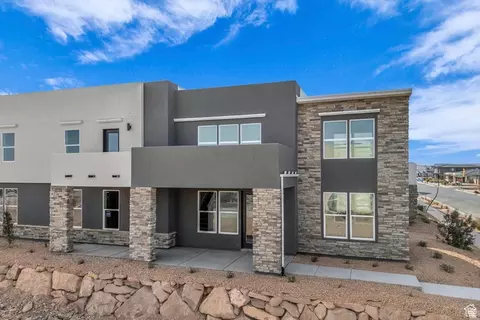 560 W Aqua Cv, Saint George, UT 84790