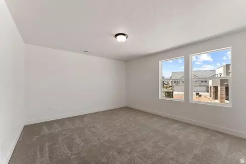 Bedroom - 516 W Olive Ln W, Saint George, UT 84790 photo 5 of 7