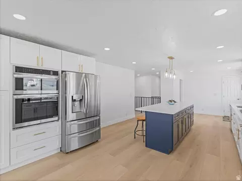 Kitchen - 1092 N 500 E, Centerville, UT 84014 photo 2 of 6