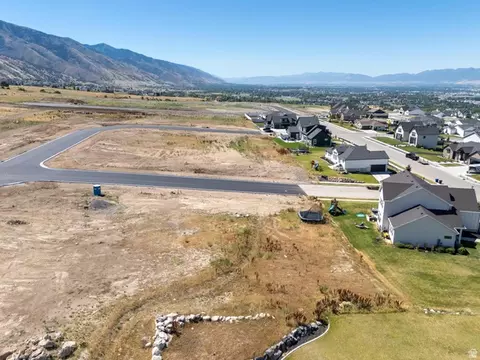 1112 E 100 N #73, Hyde Park, UT 84318 photo 6