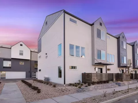 4483 S 500 E #4, Millcreek, UT 84107