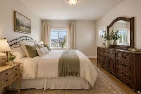 Bedroom - 3093 E Scenic Valley Ln, Sandy, UT 84092 photo 4 of 4