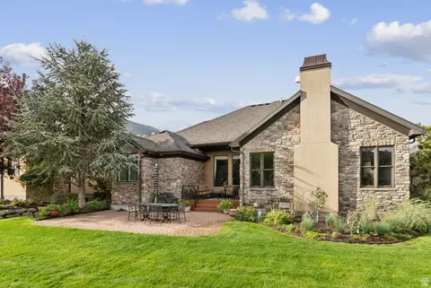 Exterior - 3093 E Scenic Valley Ln, Sandy, UT 84092 photo 12 of 12