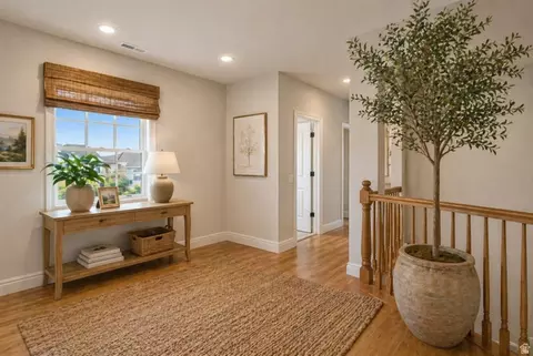 Entry Way - 3093 E Scenic Valley Ln, Sandy, UT 84092 photo 2 of 2