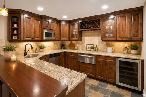 Kitchen - 3093 E Scenic Valley Ln, Sandy, UT 84092 photo 1 of 3