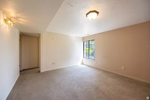 Bedroom - 2612 E Antelope Dr, Layton, UT 84040 photo 4 of 6