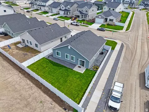 View/Area - 252 W 800 S, Willard, UT 84340 photo 1 of 10