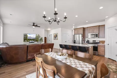 Dining - 252 W 800 S, Willard, UT 84340 photo 2 of 2