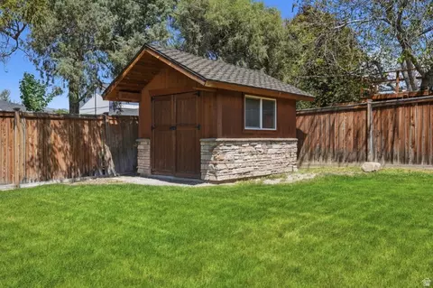 Exterior - 1553 E Fuller Dr, Millcreek, UT 84124 photo 6 of 8