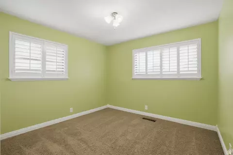 Bedroom - 1553 E Fuller Dr, Millcreek, UT 84124 photo 7 of 10