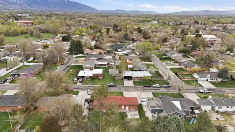 View/Area - 1553 E Fuller Dr, Millcreek, UT 84124 photo 8 of 10