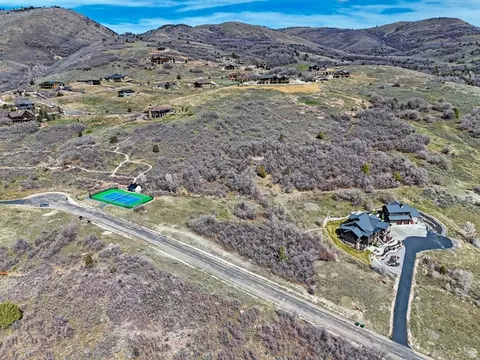 2276 E Lauren Ln #10, Liberty, UT 84310