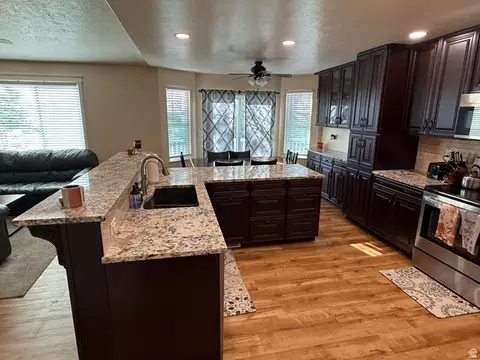 Kitchen - 1428 S 730 W, Payson, UT 84651 photo 1 of 4