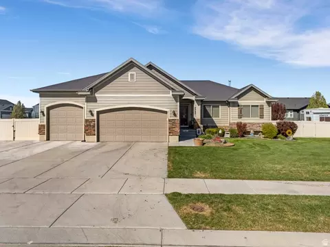 7787 N Secretariat Rd, Eagle Mountain, UT 84005
