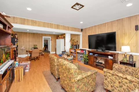 Living - 1019 E 22nd St S, Ogden, UT 84401 photo 3 of 4