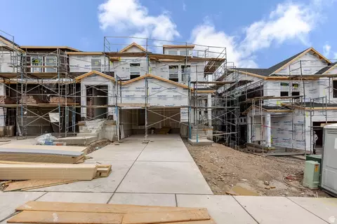 1514 W Banner Dr #821, Saratoga Springs, UT 84045