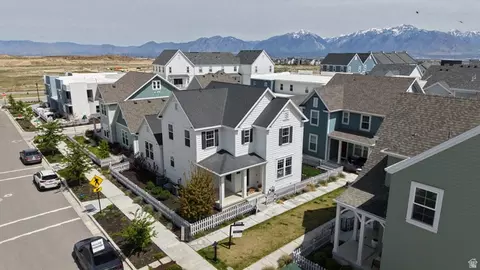 11159 S Cheviot Ln, South Jordan, UT 84009