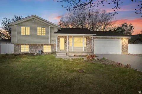 3839 N Adams St, Cedar Valley, UT 84013