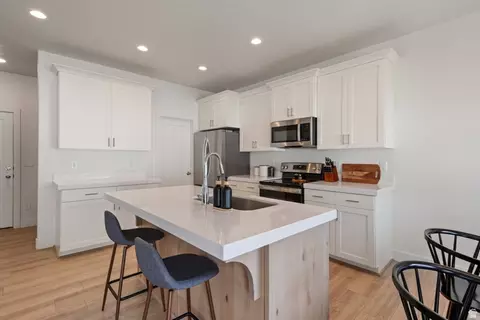 Kitchen - 3706 N Cuade St, Eagle Mountain, UT 84005 photo 2 of 2