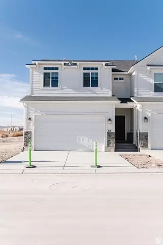 717 N Hilltop Dr, Lehi, UT 84043