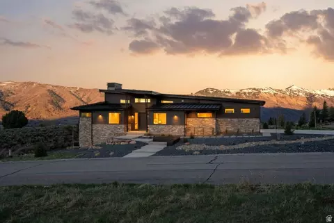 Exterior - 5585 E Highland View Ct, Eden, UT 84310 photo 17 of 20