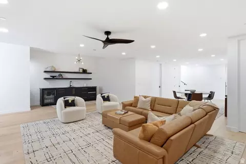 Living - 5585 E Highland View Ct, Eden, UT 84310 photo 5 of 5