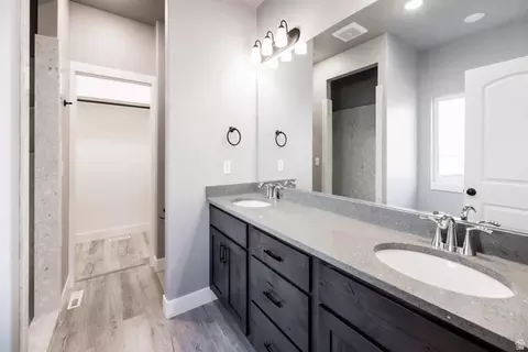Bath - 732 E 2475 N, North Logan, UT 84341 photo 1 of 2