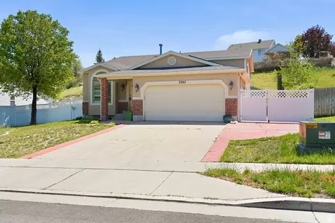 5367 Ridge Flower Way S, Salt Lake City, UT 84118