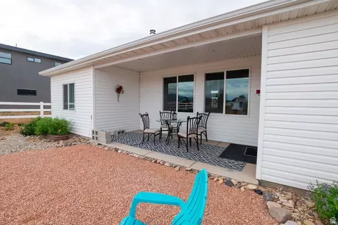 Exterior - 745 E 885 N, Beaver, UT 84713 photo 2 of 16