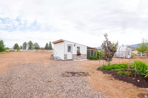 Exterior - 745 E 885 N, Beaver, UT 84713 photo 10 of 16