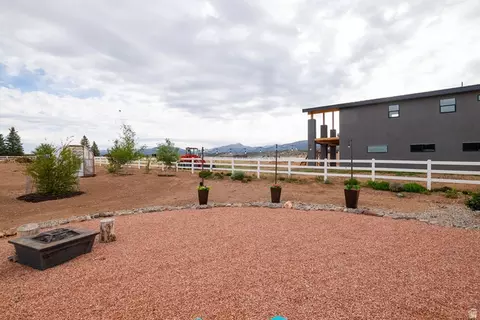 Exterior - 745 E 885 N, Beaver, UT 84713 photo 3 of 16