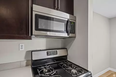 Kitchen - 456 E Creekside Cir #C, Murray, UT 84107 photo 2 of 4
