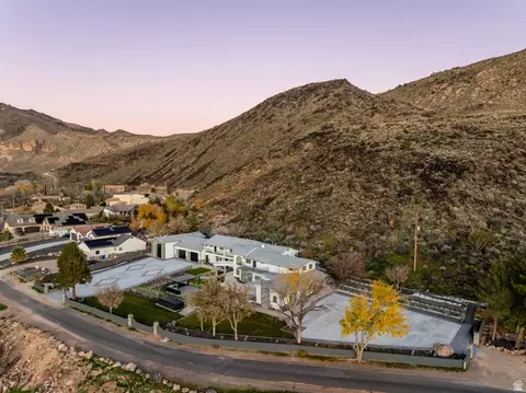 View/Area - 476 E Spring Dr, Toquerville, UT 84774 photo 3 of 3