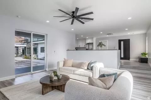 Living - 476 E Spring Dr, Toquerville, UT 84774 photo 6 of 9