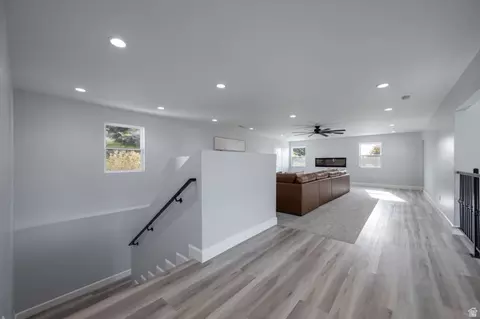 Entry Way - 476 E Spring Dr, Toquerville, UT 84774 photo 2 of 4