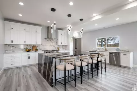 Kitchen - 476 E Spring Dr, Toquerville, UT 84774 photo 2 of 7