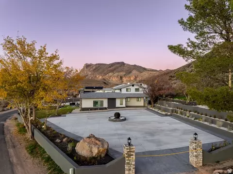 Exterior - 476 E Spring Dr, Toquerville, UT 84774 photo 13 of 19