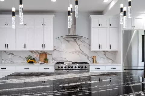 Kitchen - 476 E Spring Dr, Toquerville, UT 84774 photo 4 of 7