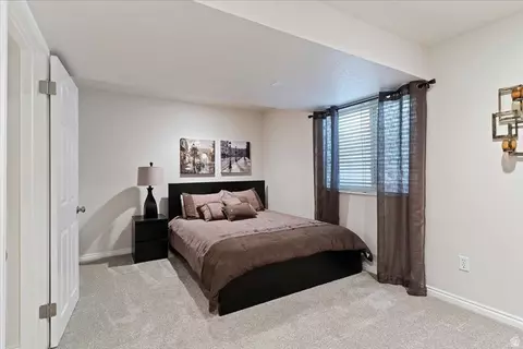 Bedroom - 1924 N 2000 E, Layton, UT 84040 photo 4 of 5