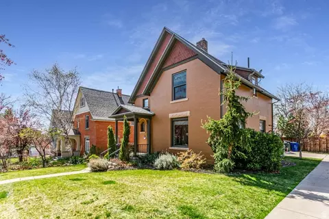189 N R St E, Salt Lake City, UT 84103